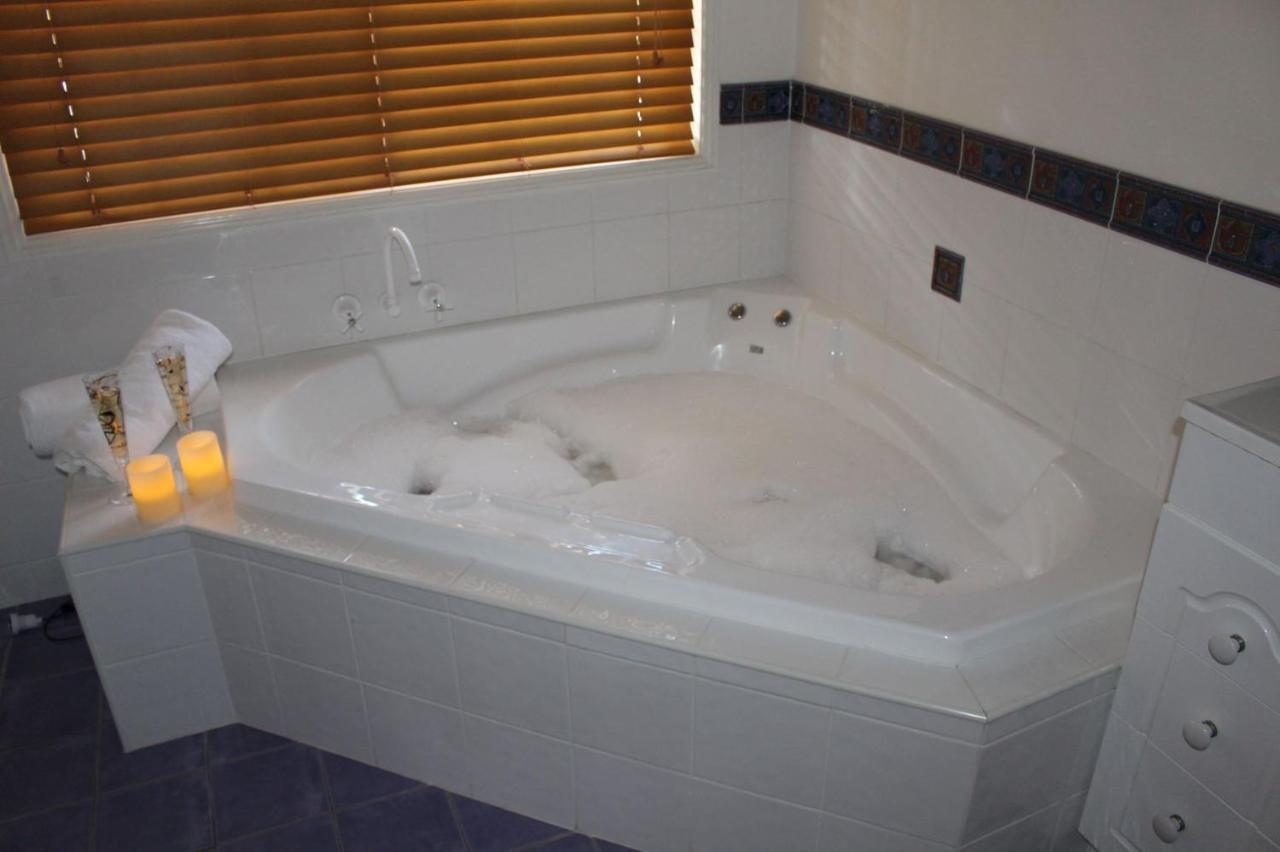 Granite Gardens Cottages & Lake Retreat スタンソープ エクステリア 写真