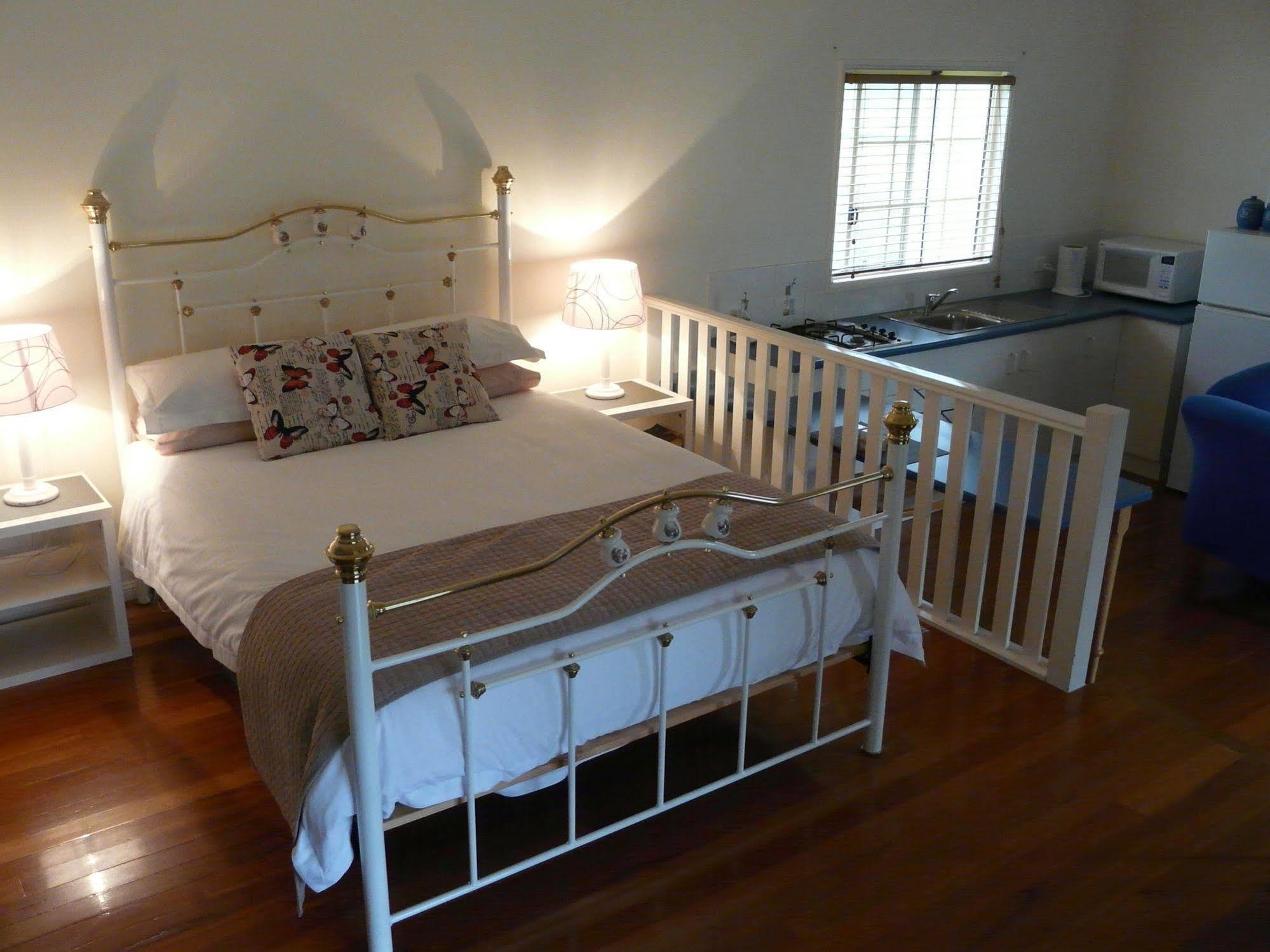 Granite Gardens Cottages & Lake Retreat スタンソープ エクステリア 写真