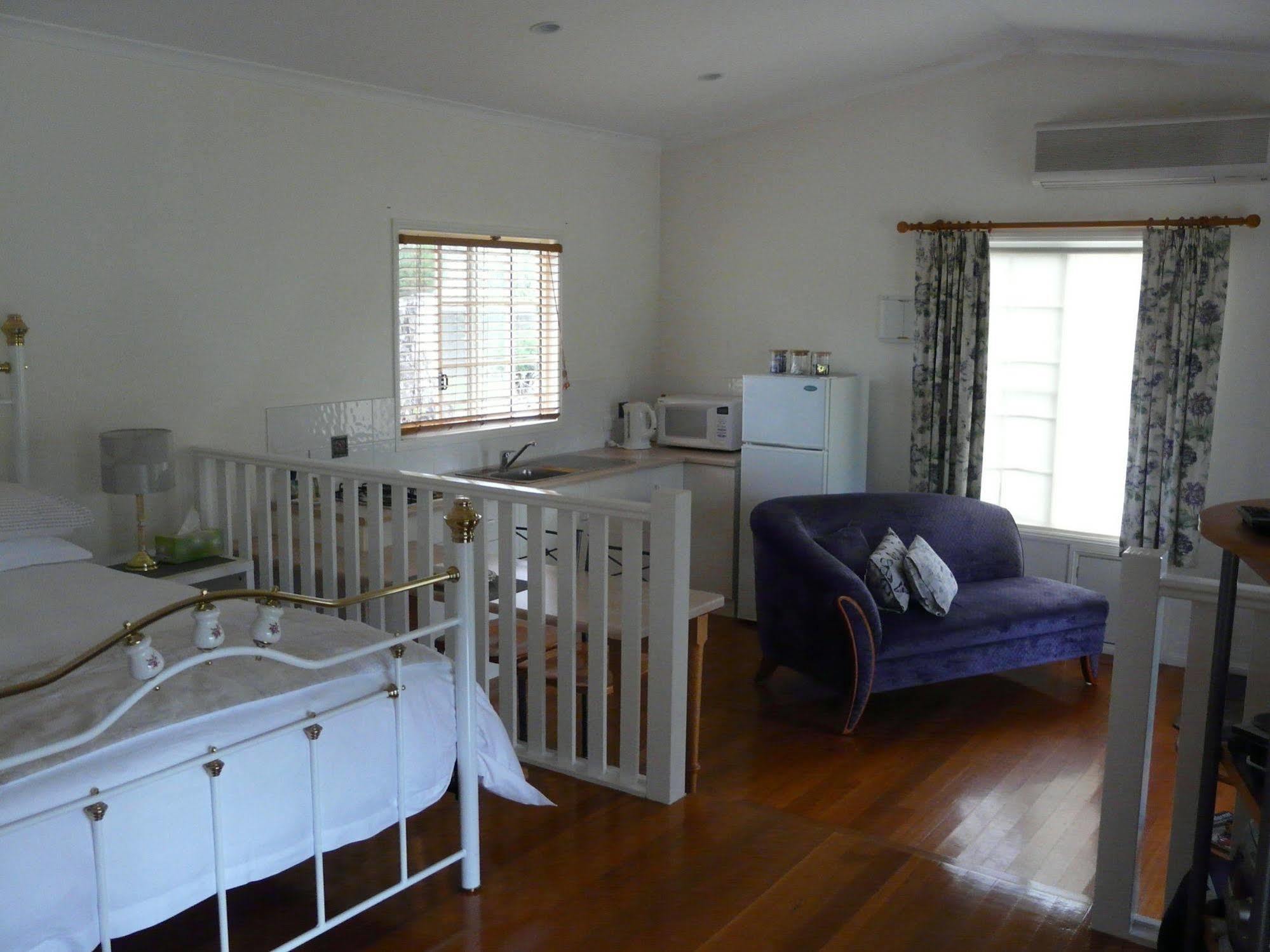 Granite Gardens Cottages & Lake Retreat スタンソープ エクステリア 写真